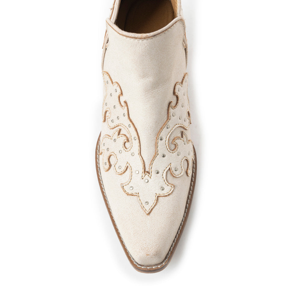Twin Forks Booties In Crackle White