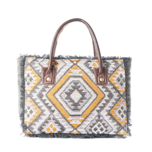 Orange Affairs Small & Crossbody Bag