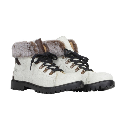 Turbulent Light-Duty Outdoor Womens Hiking Boots - SIZE 8