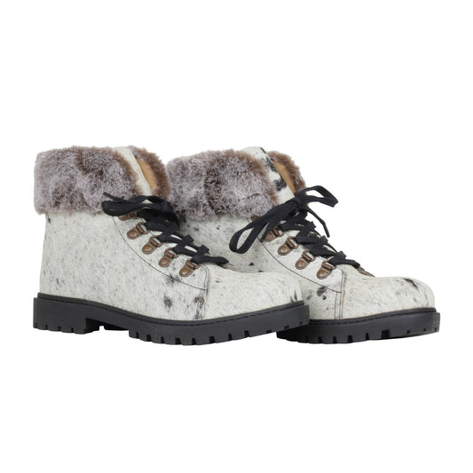 Turbulent Light-Duty Outdoor Womens Hiking Boots - SIZE 9